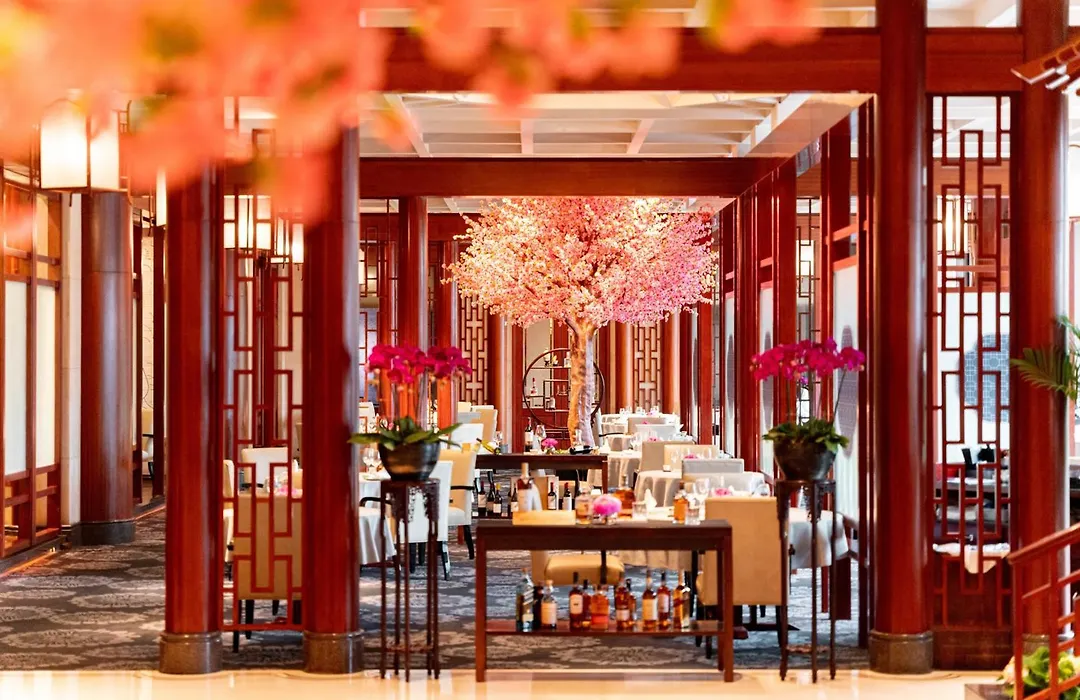 The Garden Hotel Guangzhou: Exhibition Center Shuttle & Fair Services-1