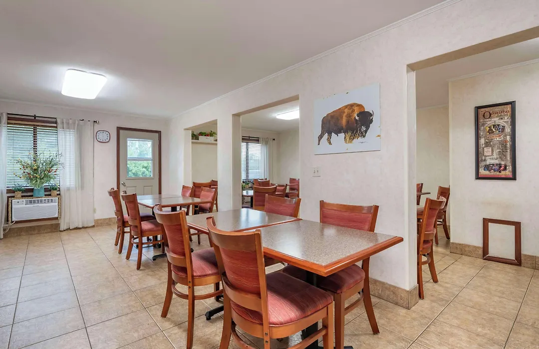 Surestay Plus Hotel By Best Western Buffalo-1