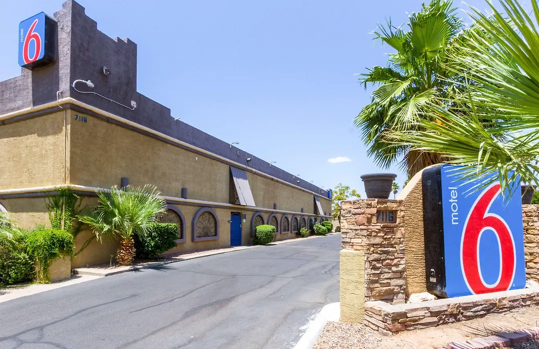 Motel 6 Glendale Phoenix-1