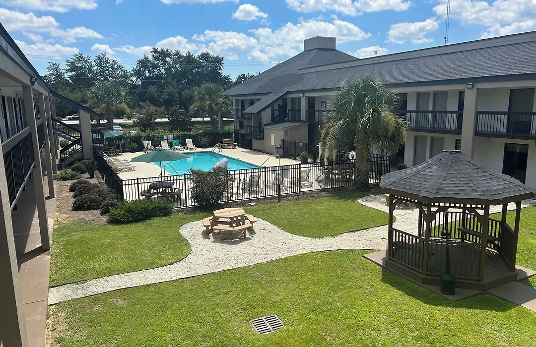Quality Inn Mt Pleasant - Charleston-1