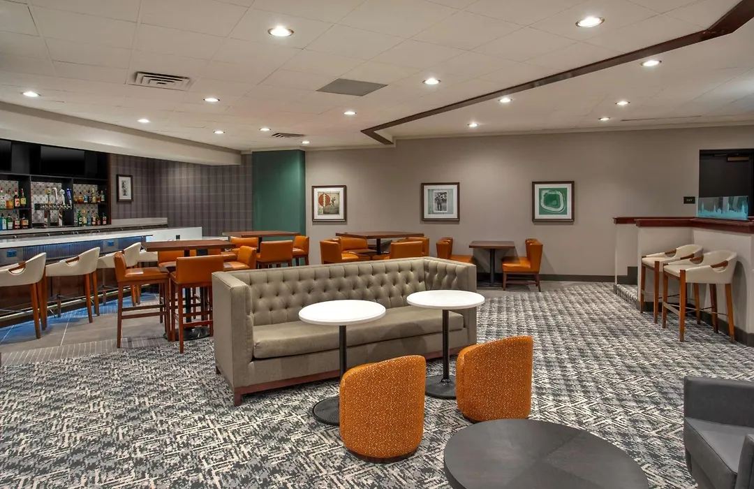 Doubletree By Hilton Lansing-1