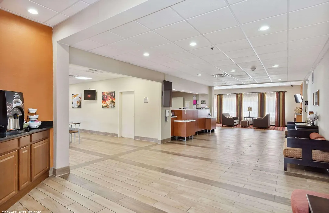 Quality Inn & Suites Morgantown - University Area-1