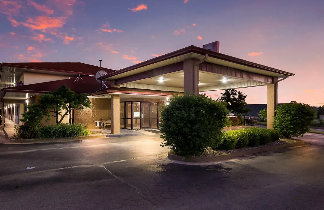 Red Roof Inn Shelbyville-1
