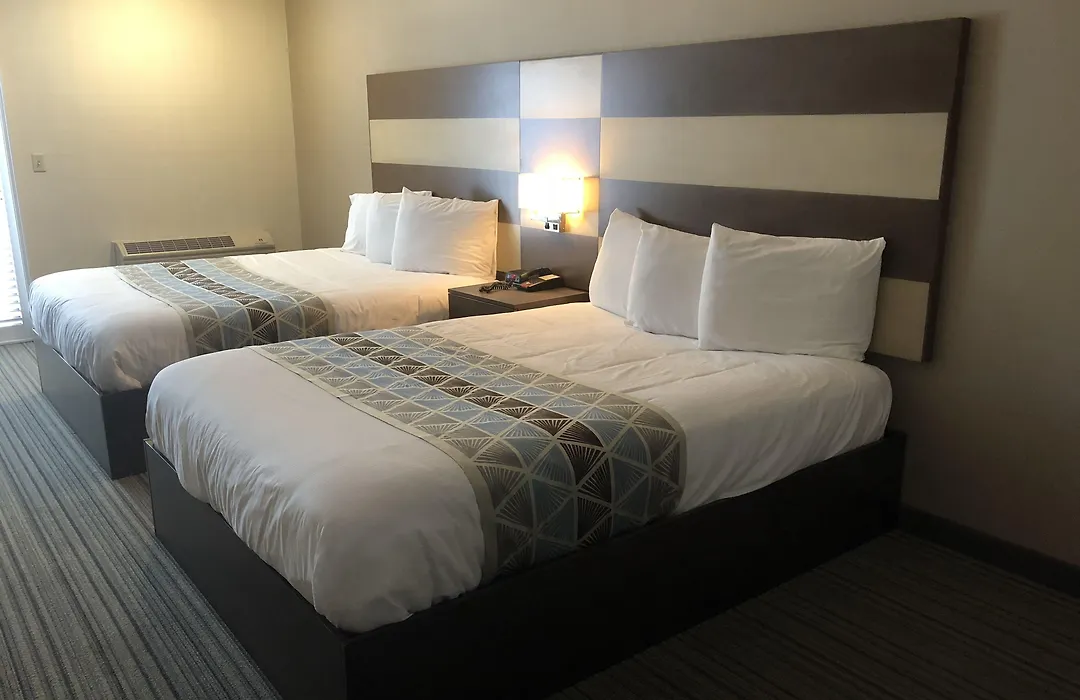 Good Living Inn-1