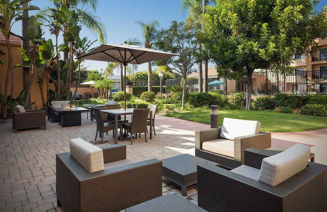 Courtyard Costa Mesa South Coast Metro-1