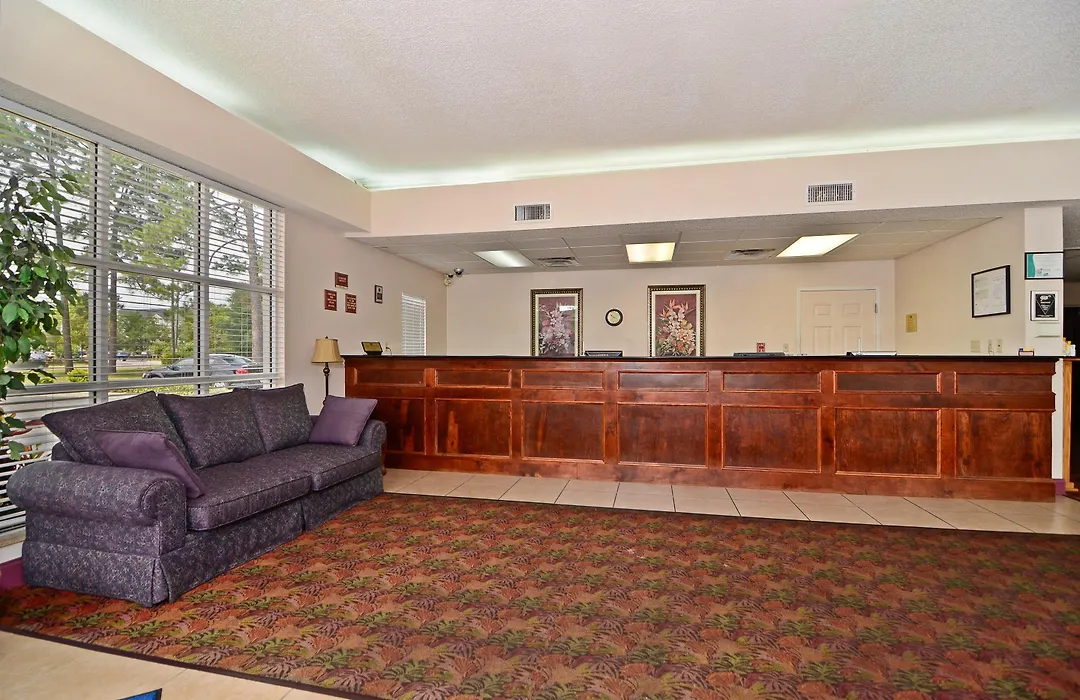 Days Inn By Wyndham Panama City-1