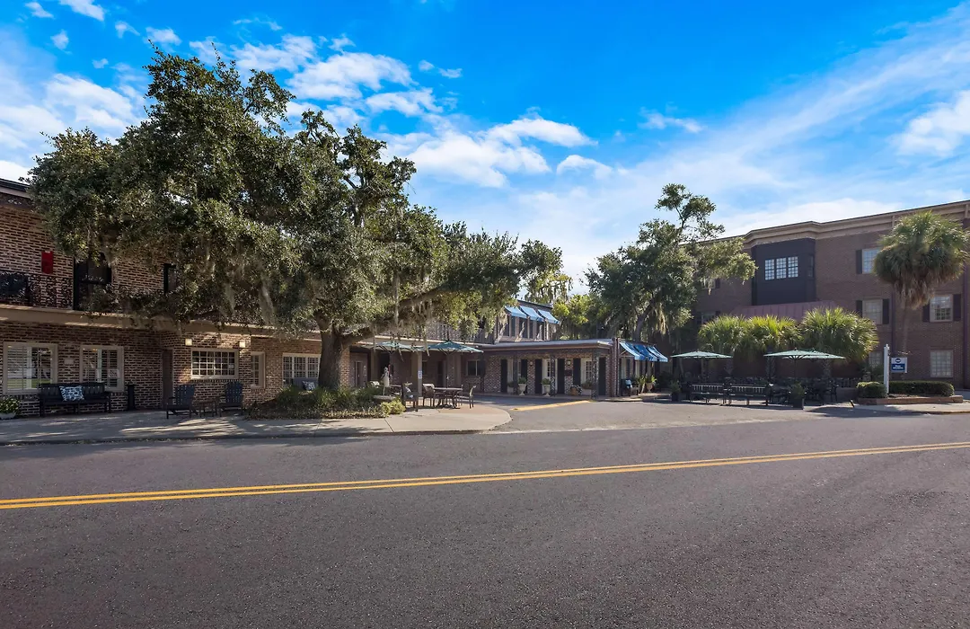 Best Western Sea Island Inn-1