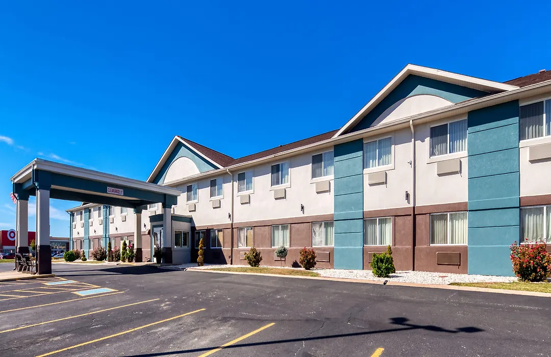 Quality Inn & Suites Springfield Southwest Near I-72-1