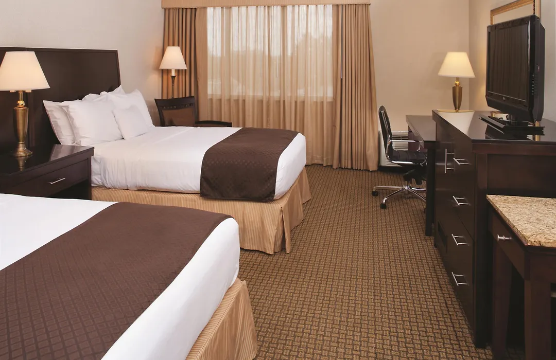 Wyndham Independence-1
