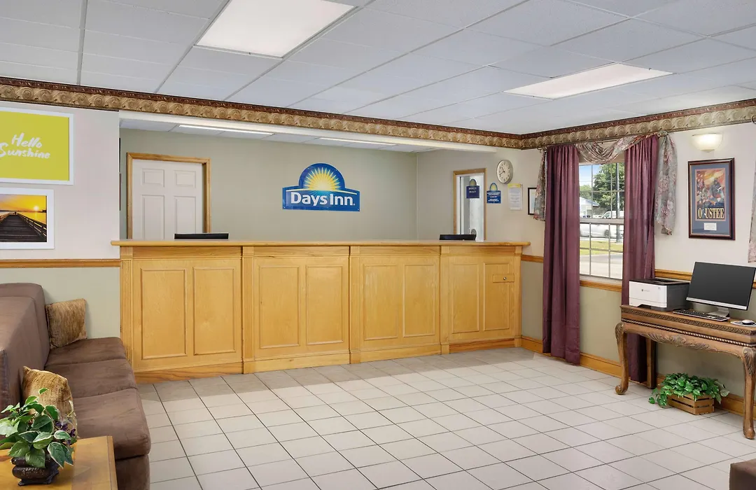 Days Inn By Wyndham Lake City I-75-1