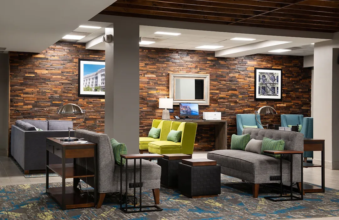 Four Points By Sheraton Omaha Midtown-1