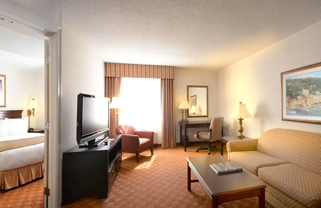Ann Arbor Regent Hotel And Suites-1