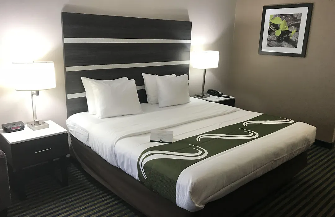 Quality Inn Savannah I-95-1