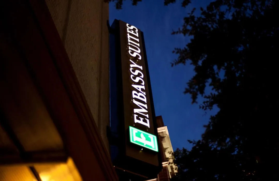 Embassy Suites By Hilton Fort Worth Downtown-1