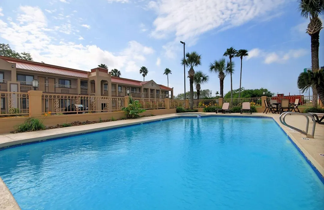 Americas Best Value Inn Kingsville-1