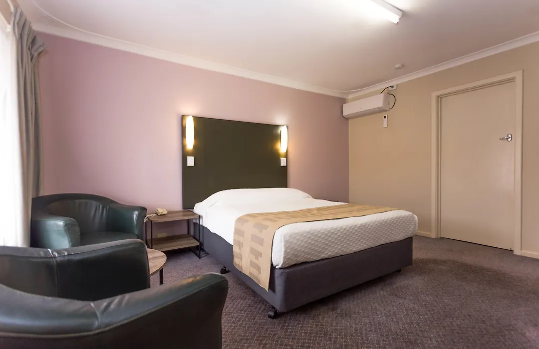 Sleepwell Motel-1