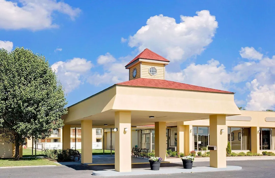 Days Inn By Wyndham Easton-1