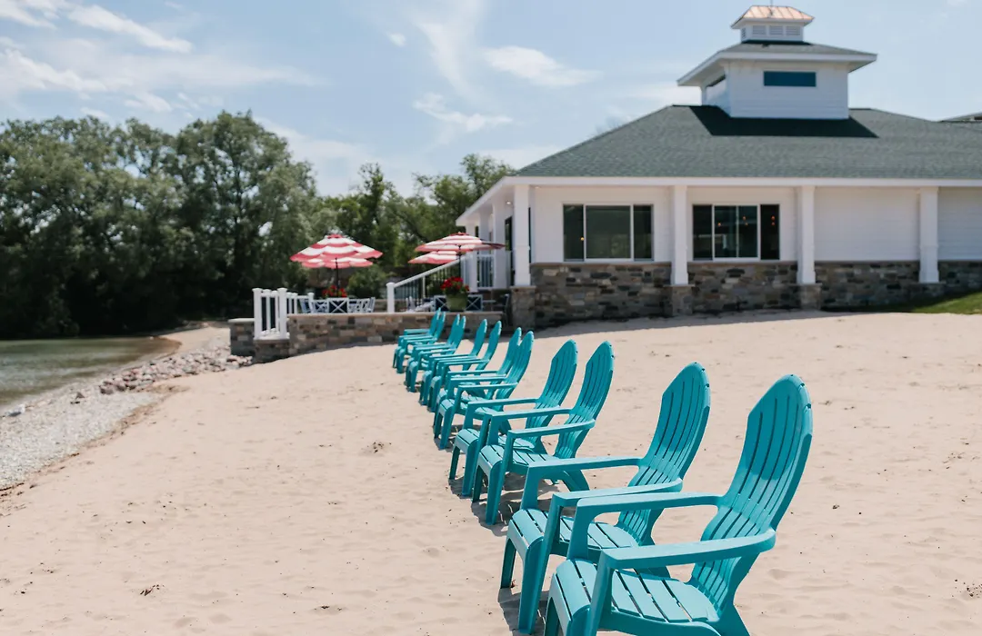 Breakers Resort - Lakeside-1