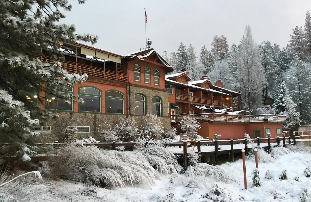 The Pines Resort & Conference Center-1