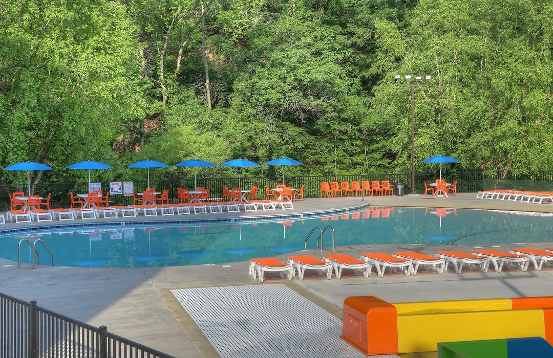 Country Cascades Waterpark Resort-1