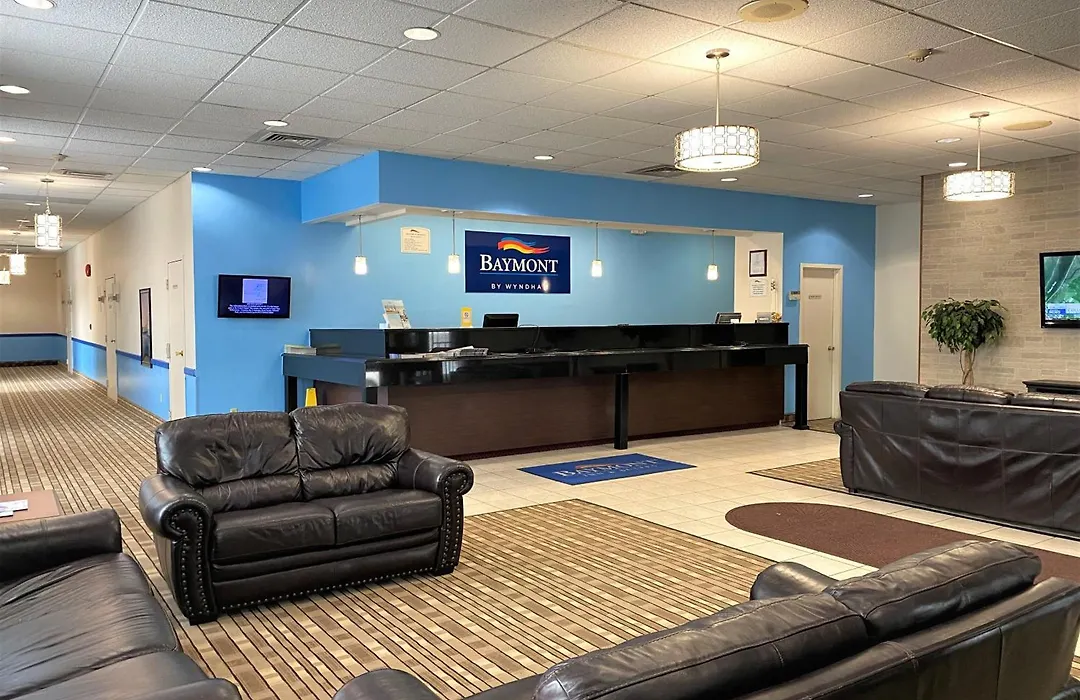 Baymont By Wyndham Queensbury/Lake George-1