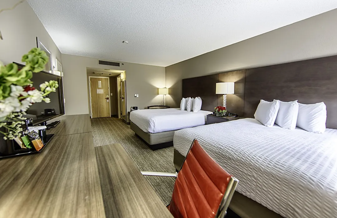 Hotel Capstone-1