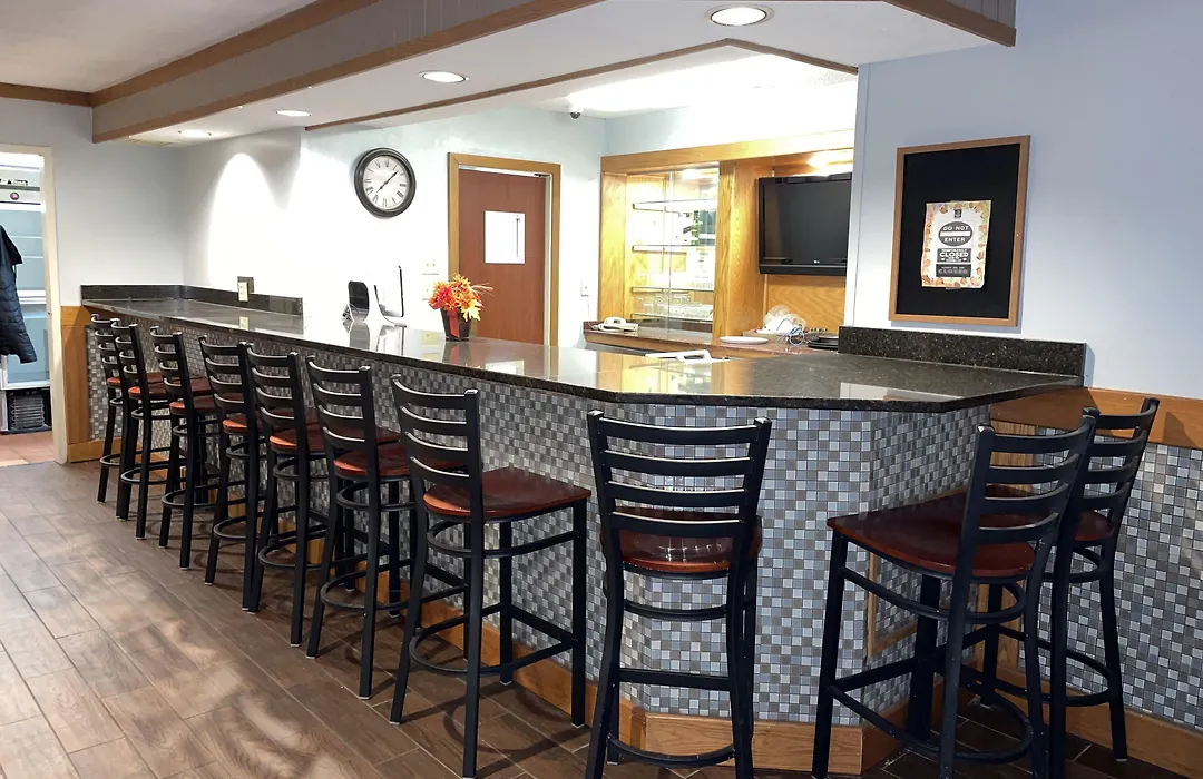 Clarion Inn-1