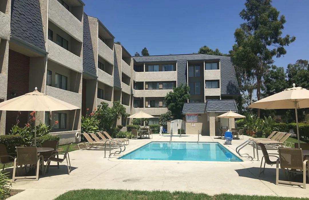 Best Western Plus West Covina Inn-1