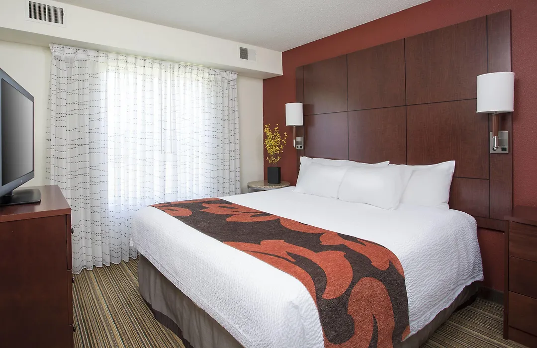 Residence Inn Rockford-1
