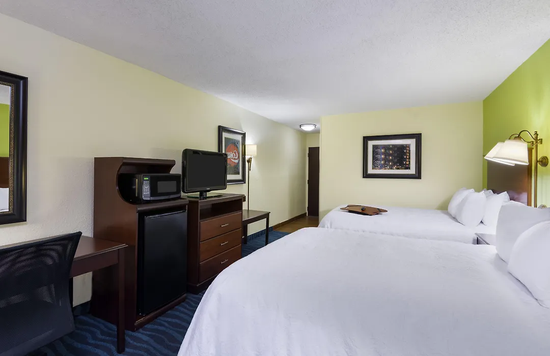 Hampton Inn Atlanta Perimeter Center-1