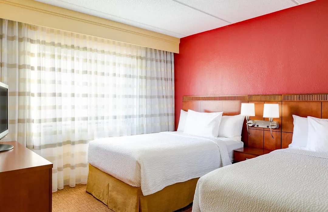 Courtyard By Marriott Raleigh Midtown-1