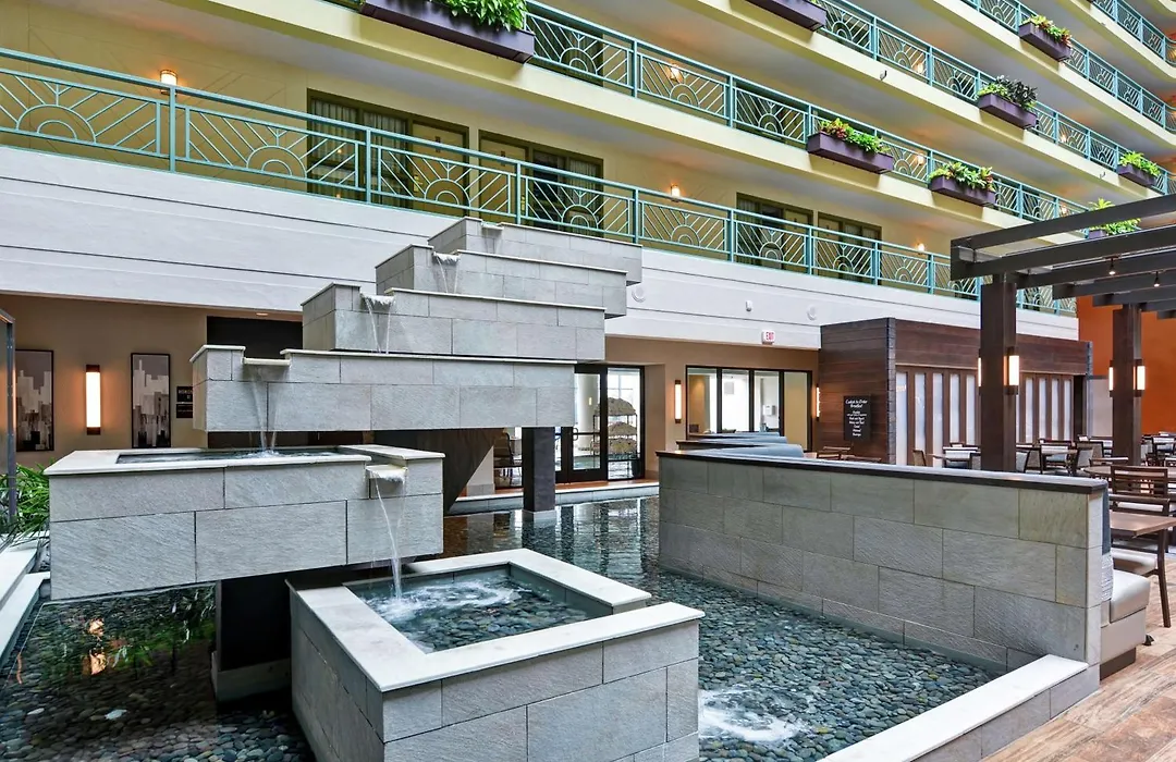 Embassy Suites By Hilton Minneapolis Airport-1