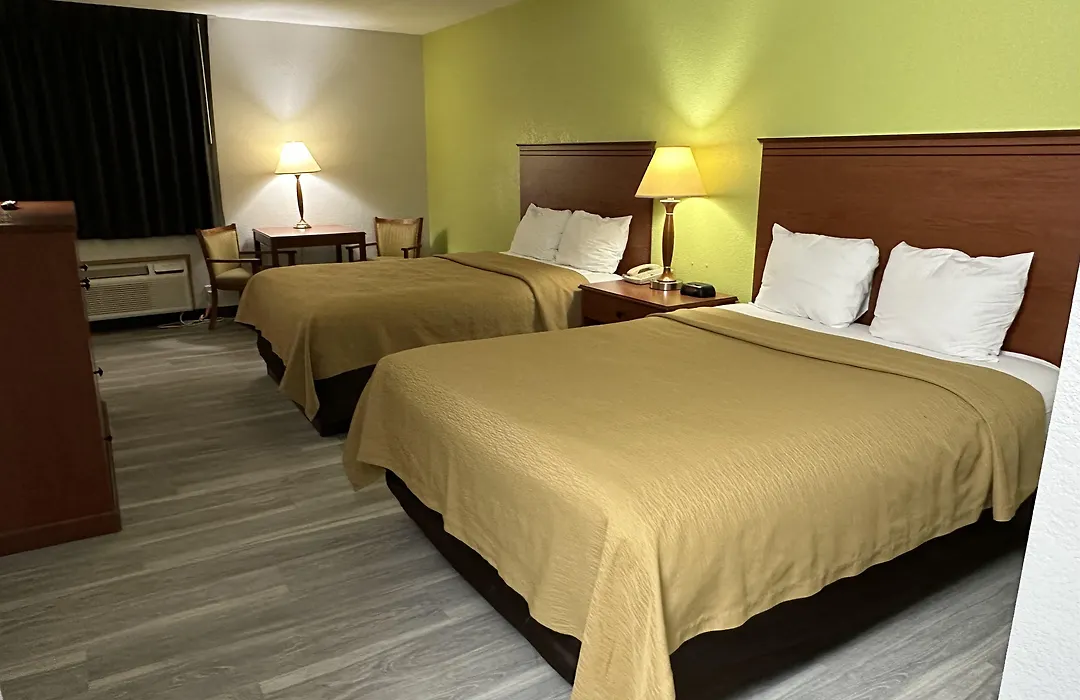 Baymont By Wyndham Omaha Sw-1