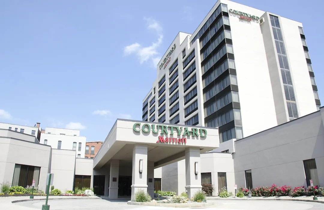 Courtyard Waterbury Downtown-1