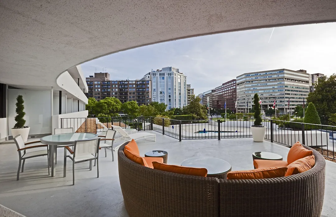 Washington Plaza Hotel-1