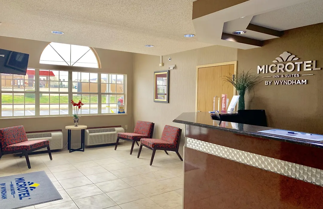 Microtel Inn & Suites By Wyndham Charleston-1