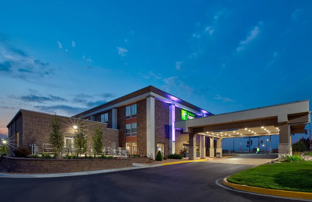 Holiday Inn Express & Suites Eden Prairie - Minneapolis By Ihg-1
