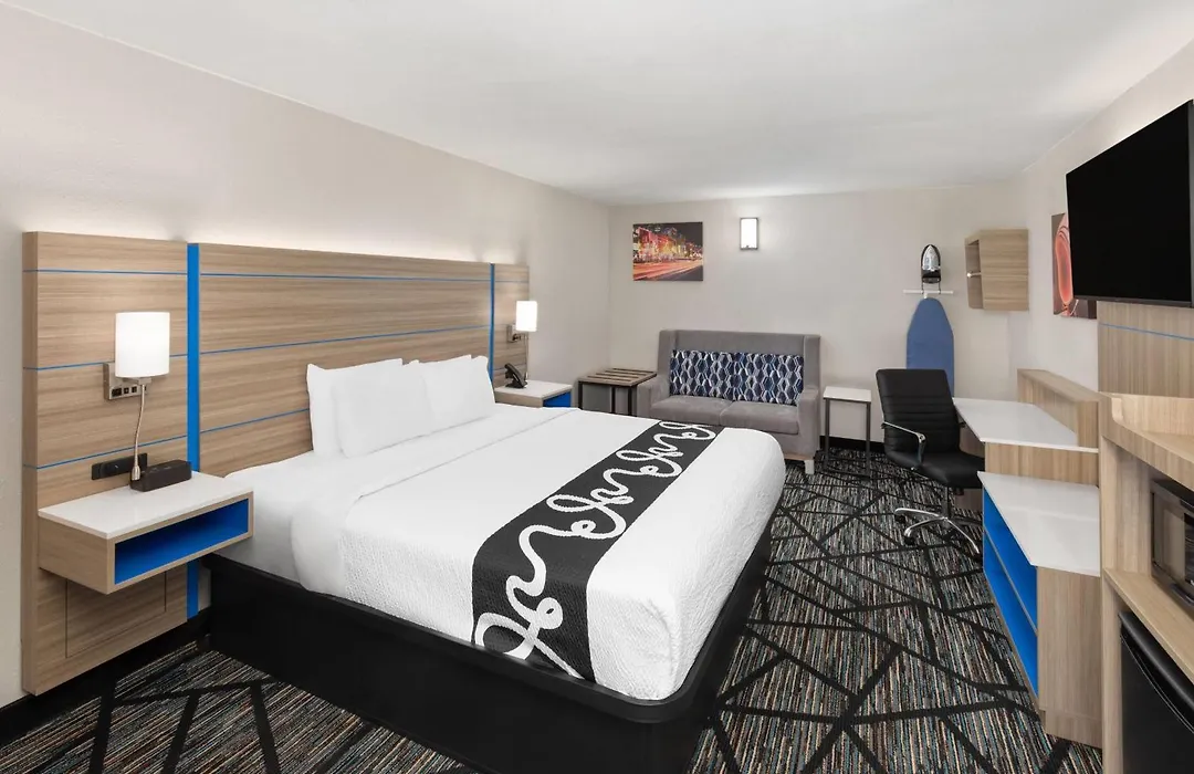 La Quinta Inn By Wyndham Nashville South-1