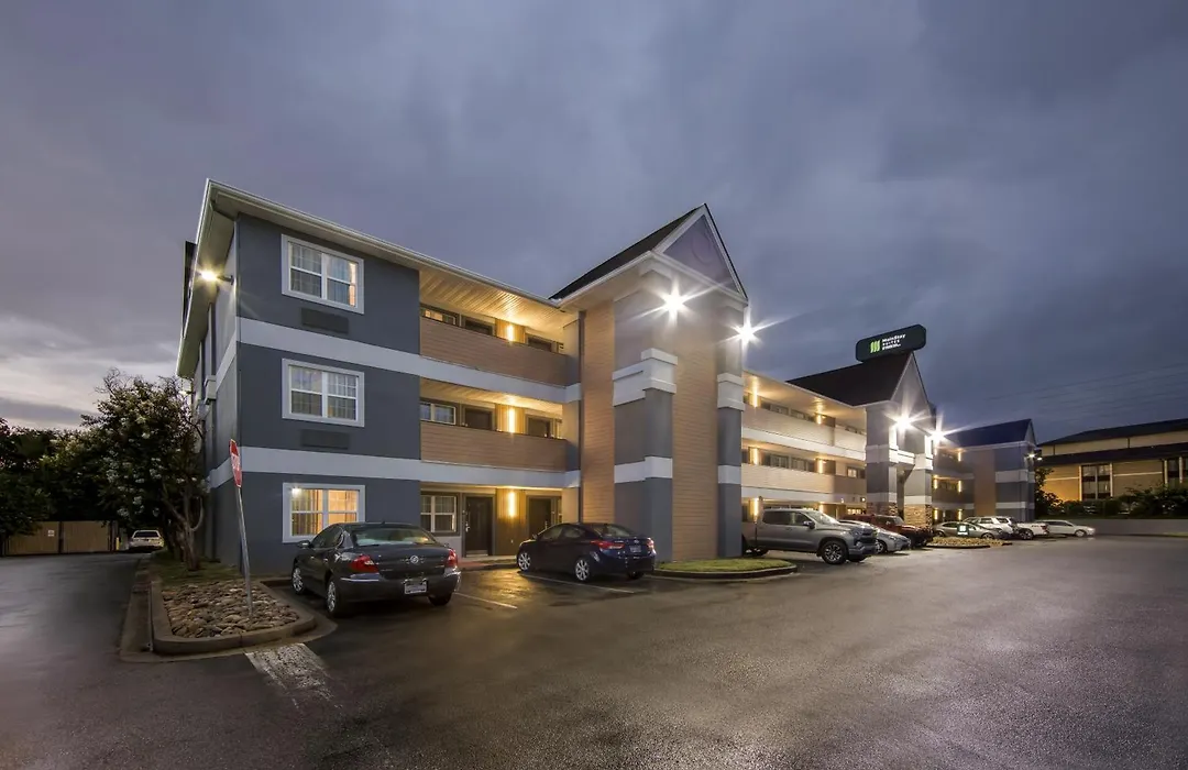 Mainstay Suites Knoxville - Cedar Bluff-1