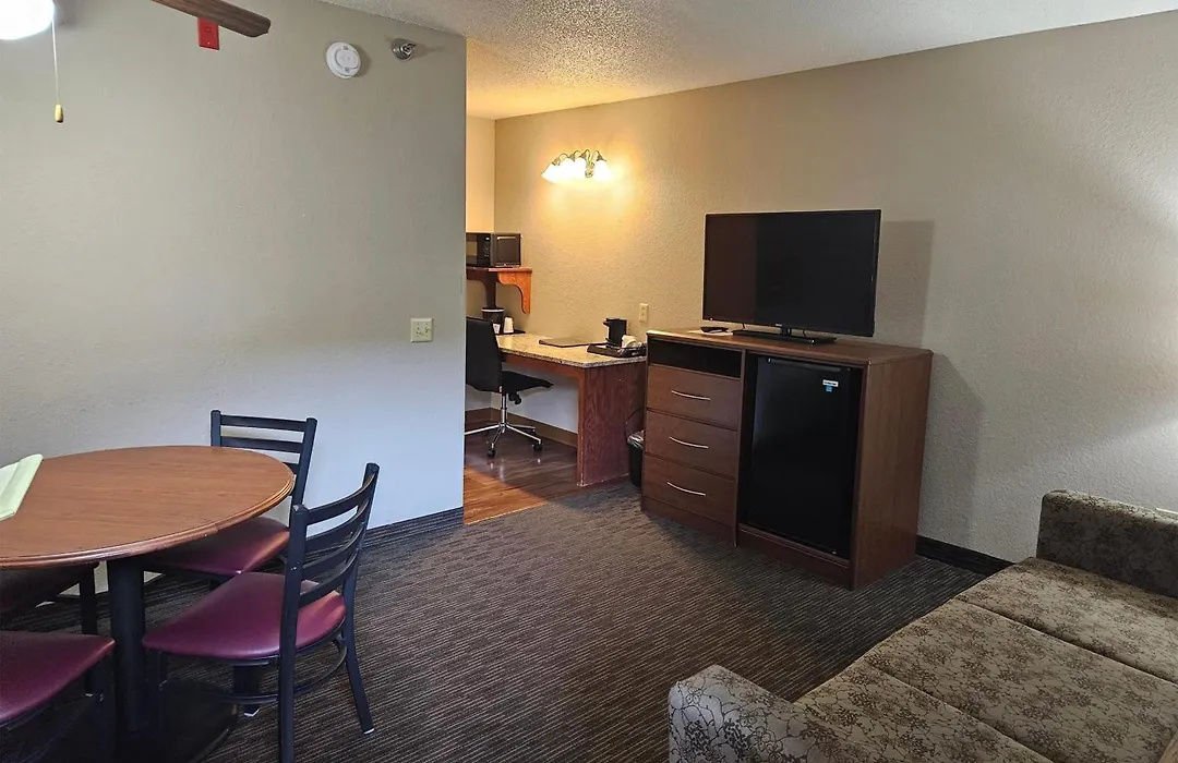 Americinn By Wyndham Marshall-1