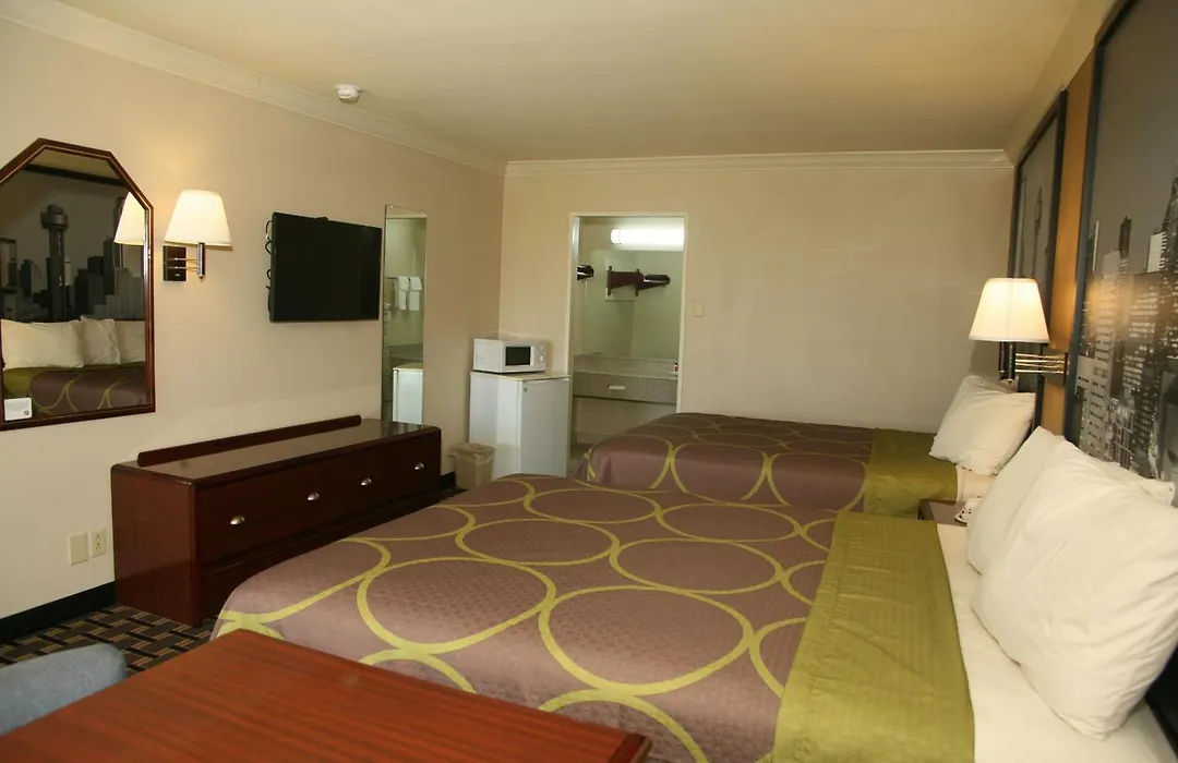 Super 8 By Wyndham Tyler Tx-1