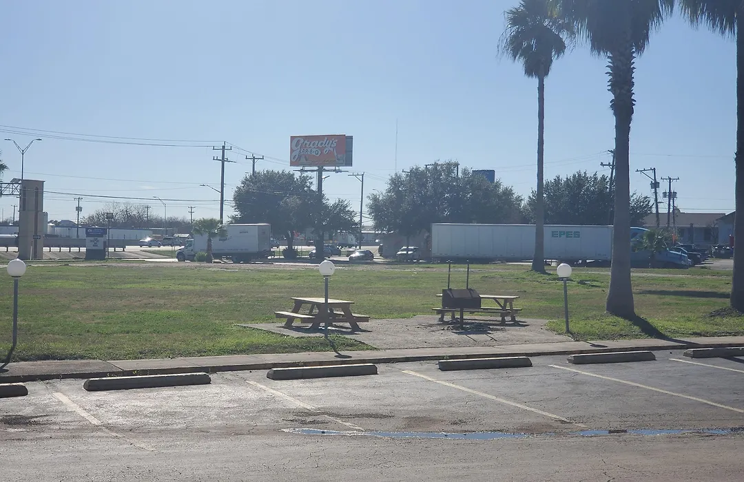 Americas Best Value Inn San Antonio - At&T Center/Fort Sam Houston-1