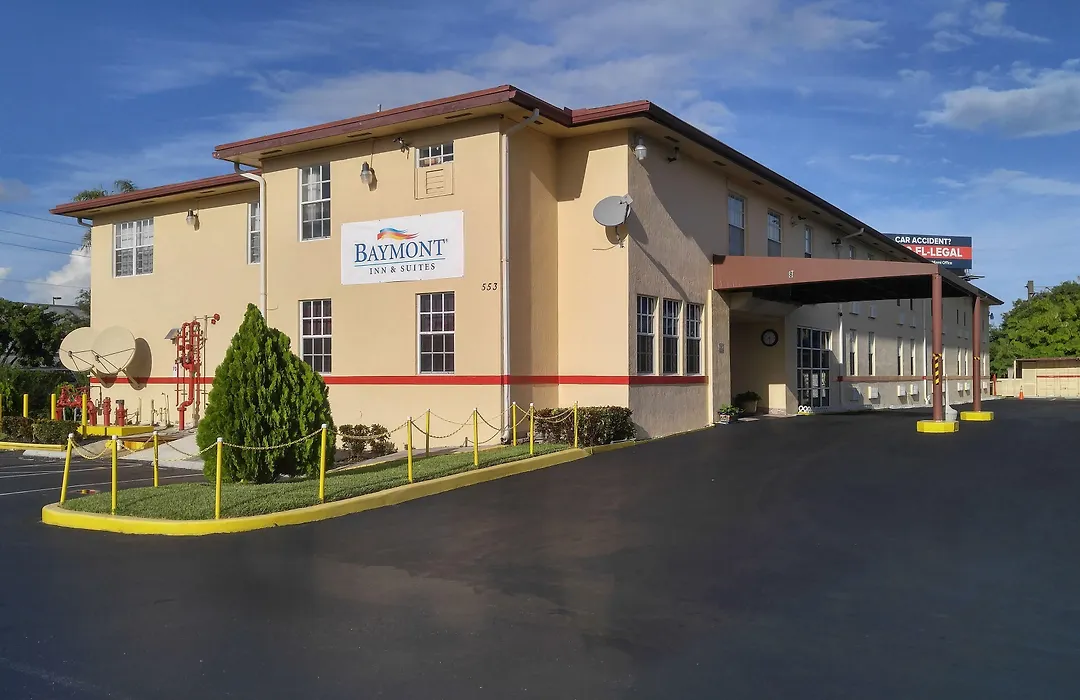 Belmont Inn & Suites-1
