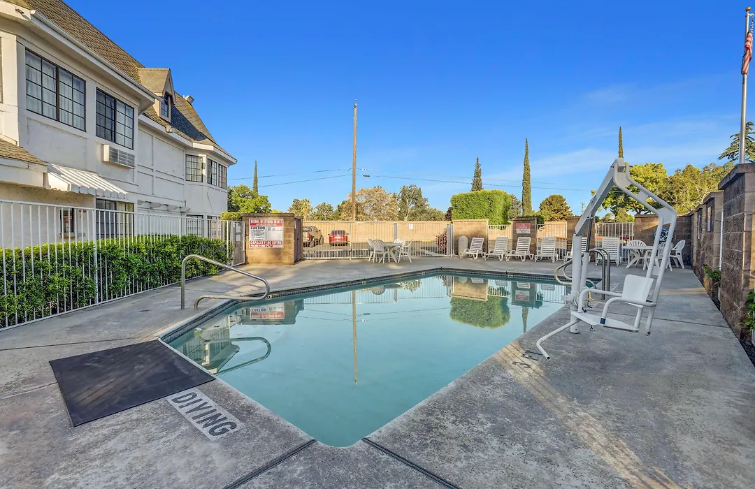 Motel 6-Fresno, Ca - Belmont Ave-1