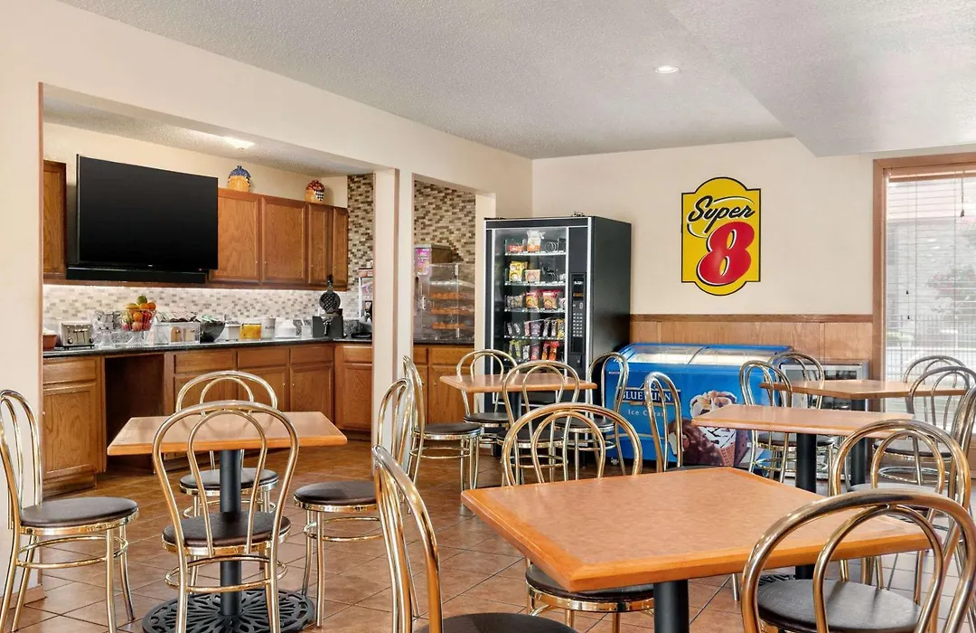 Super 8 By Wyndham Waco University Area-1