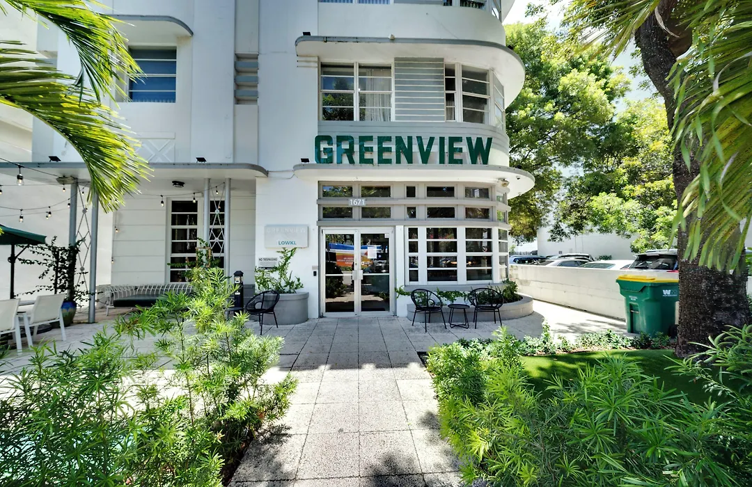 Greenview Hotel By Lowkl-1