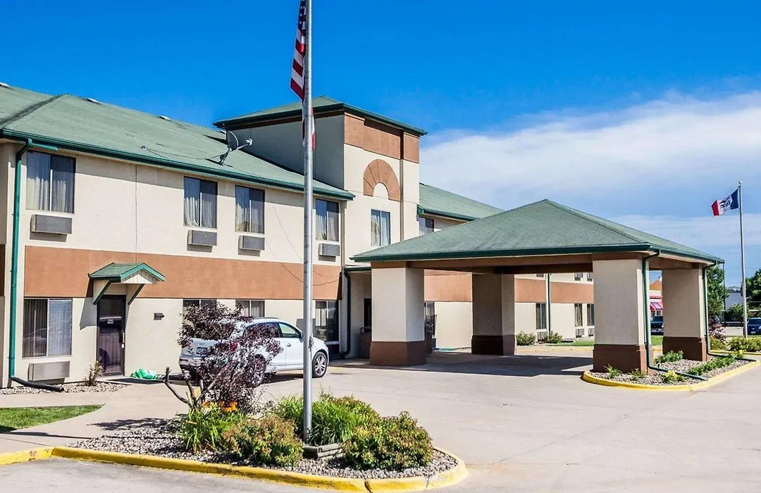 Quality Inn & Suites Altoona - Des Moines-1