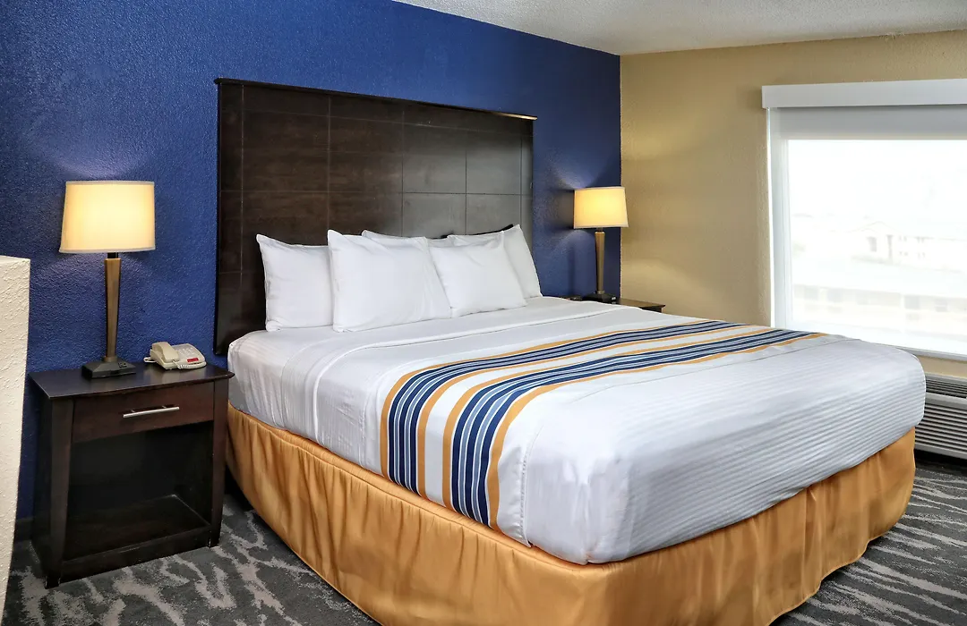 Eagles Nest Inn-1