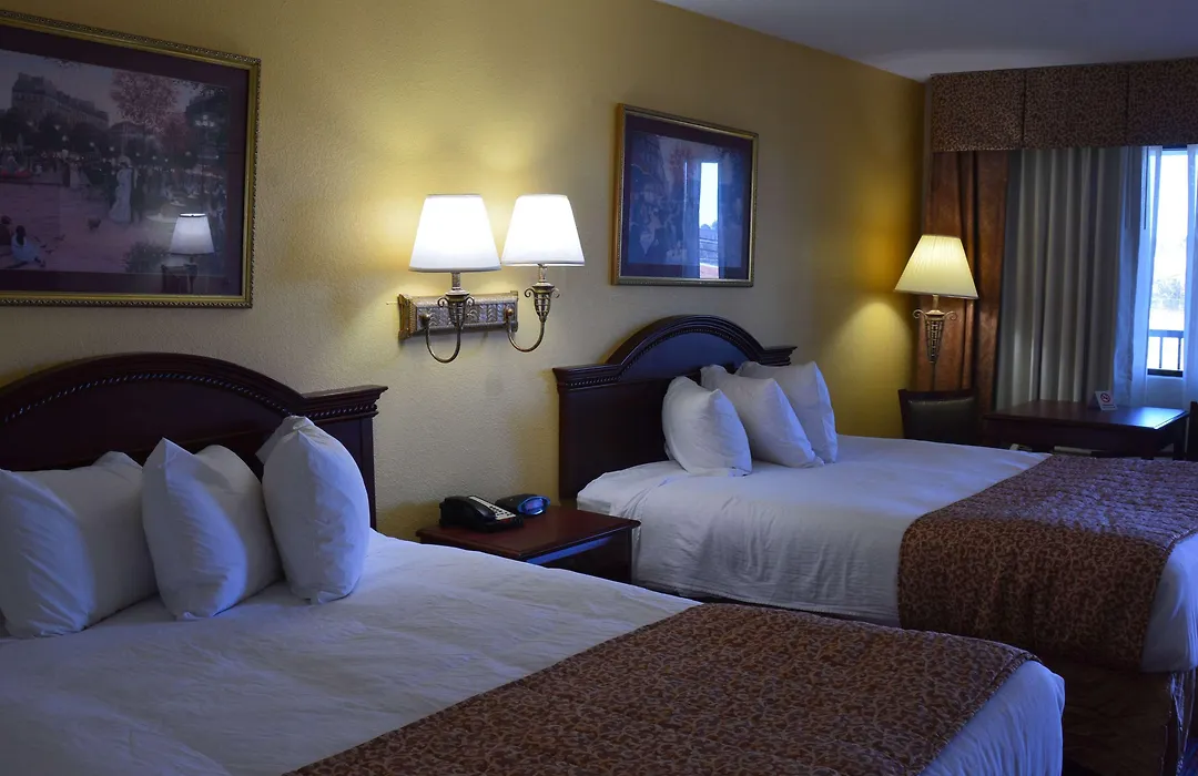Travelodge By Wyndham Montgomery East-1