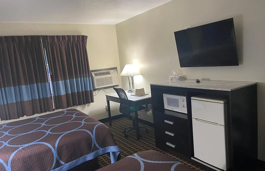 Quality Inn Elkhart-1
